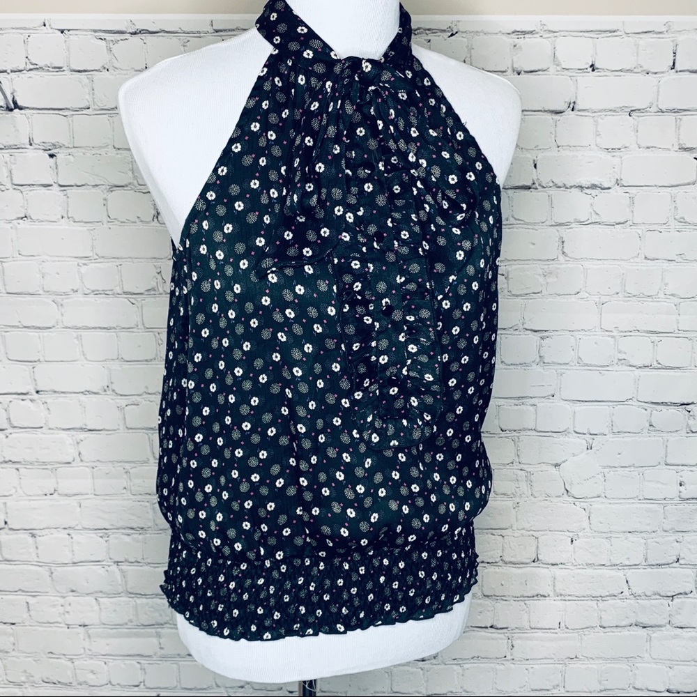 Super cute floral top